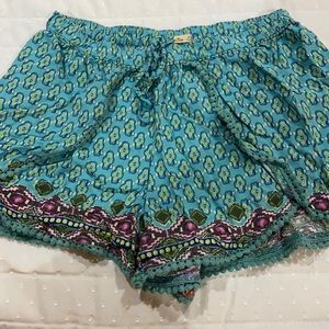 Hollister blue flowy shorts!